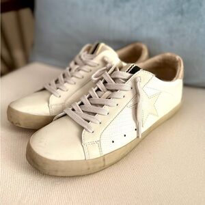 Shu Shop Sneakers - White - Size 4 - Womens/Girls